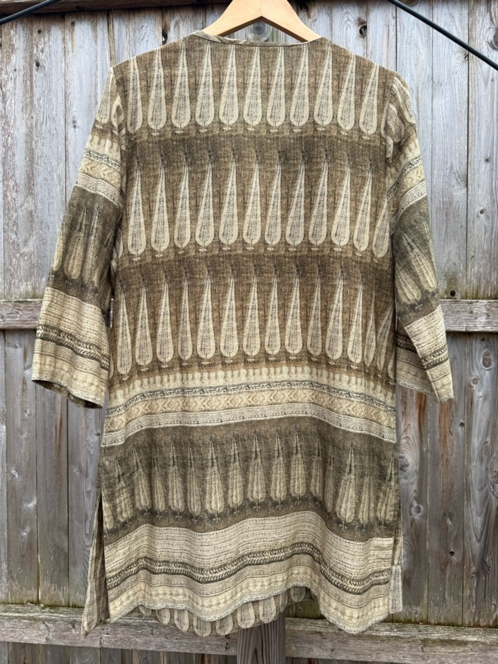 Soft Surroundings Bohemian Cotton Linen Blend Tunic with Beaded Yoke - Picture 4 of 8
